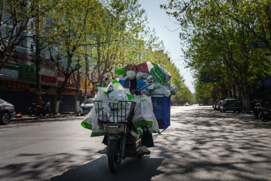 在上海，我给700多个团长当“管家”