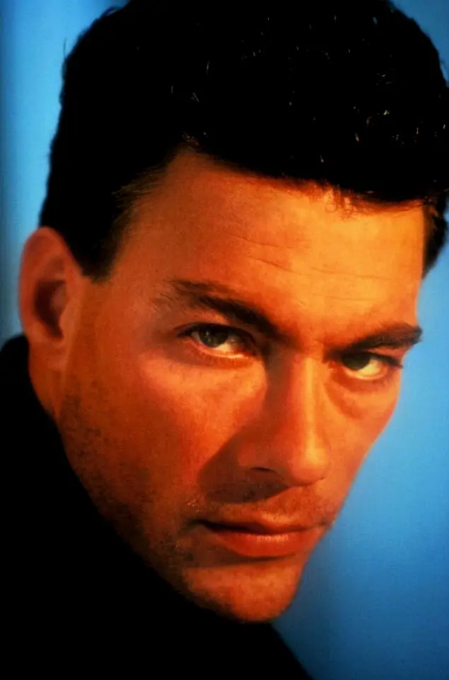 充满力量感的尚格云顿，始终是很多人心中最劲爆的动作巨星