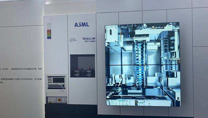 出货21台光刻机后，ASML又突然宣布重要决定，这意味着什么？