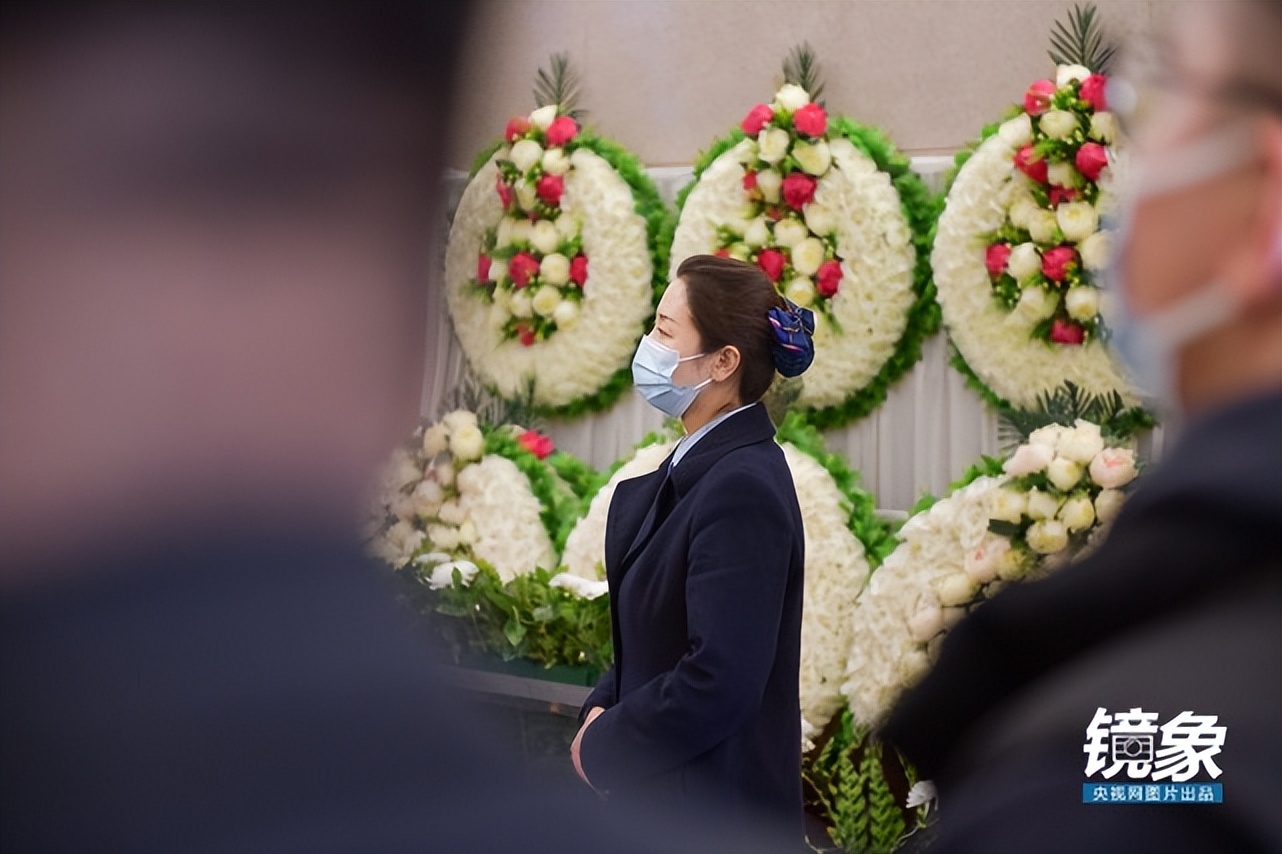 走近京城女殡葬师:从出生2小时到104岁,她15年送走万余名逝者