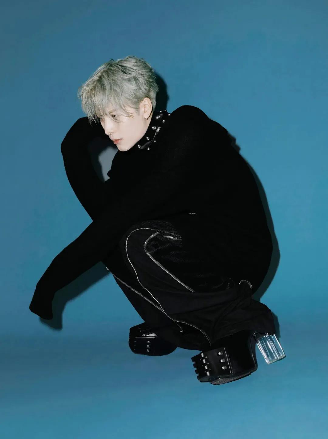 王嘉尔新图来袭！！！| 2022/7/18 英国杂志《Clash》六月专访