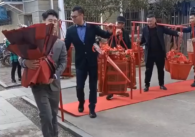 浙江订婚风俗（浙江订婚礼金一般多少）