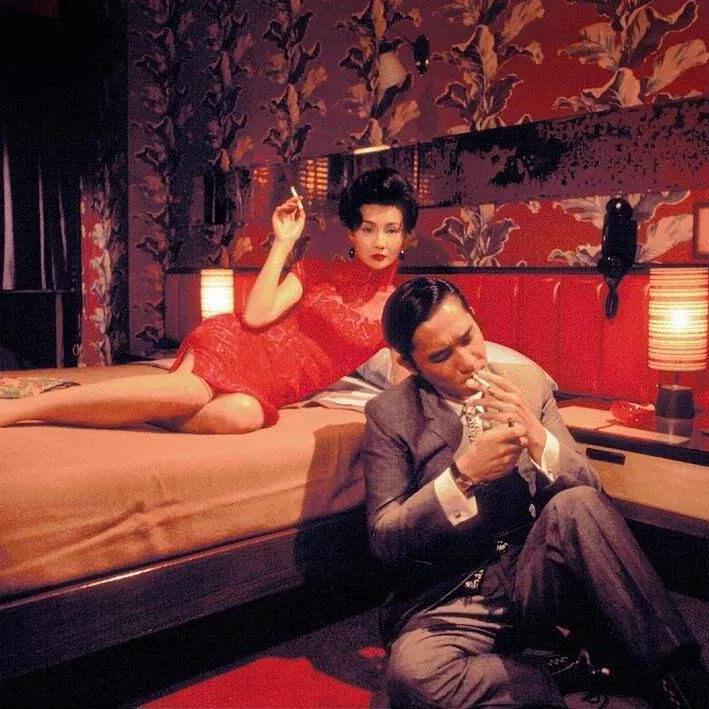 赏析最佳亚洲电影《花样年华》，感受王家卫式风格魅力