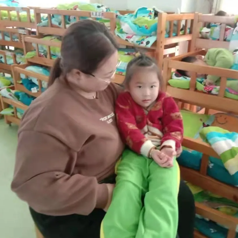 宁阳县文庙中心幼儿园小四班教师宁鑫:用心守护 用爱陪伴
