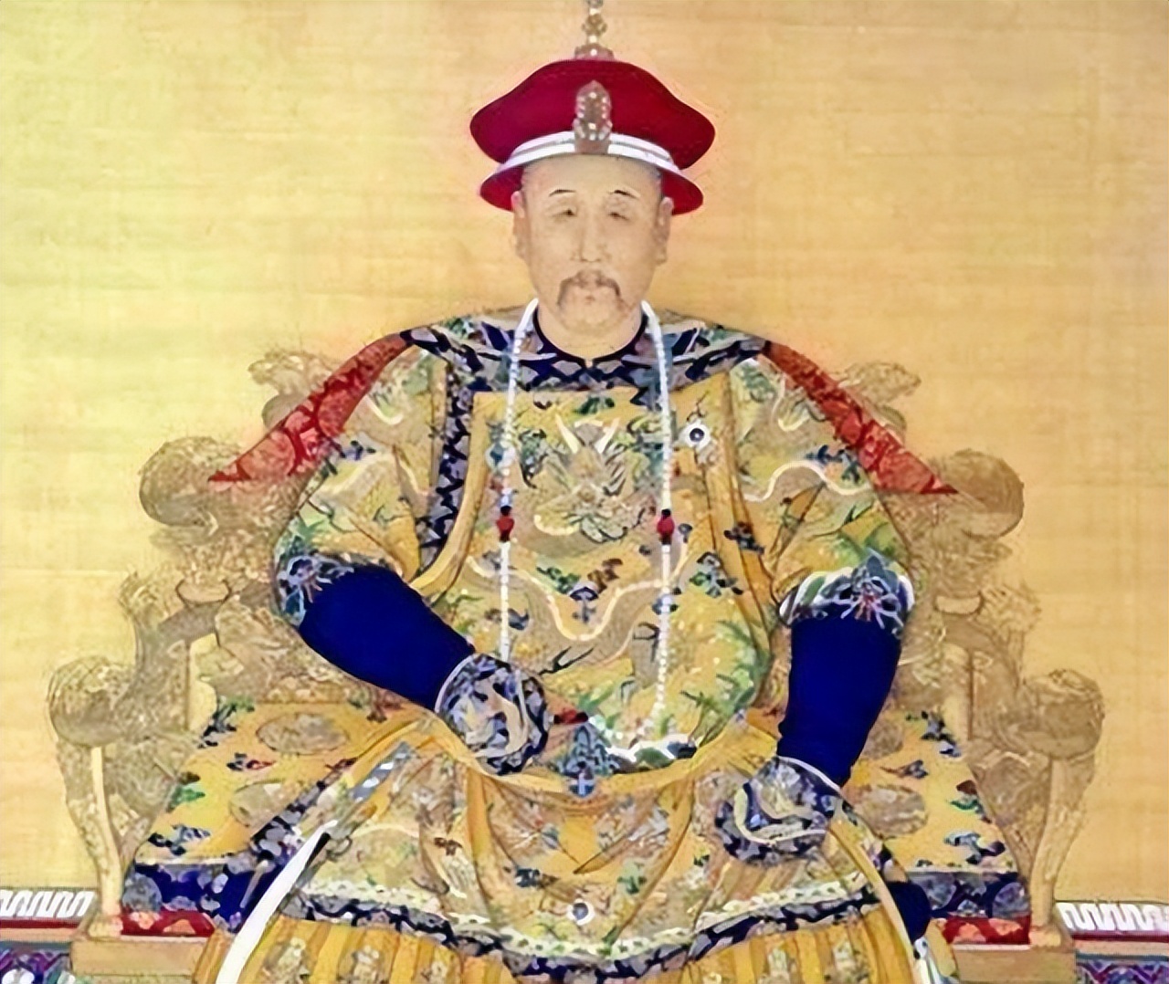 康熙临终前，为啥点名1个男人陪葬？雍正继位后才知父亲高明