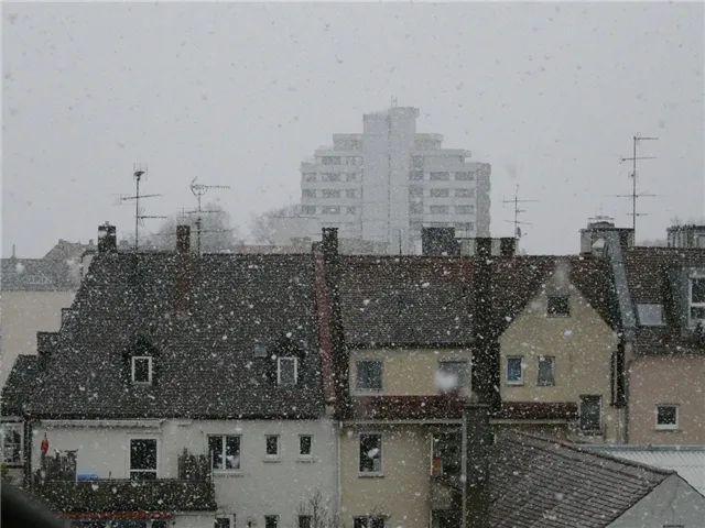 小時候，冬天下雪，太美太纯，令我终生想念