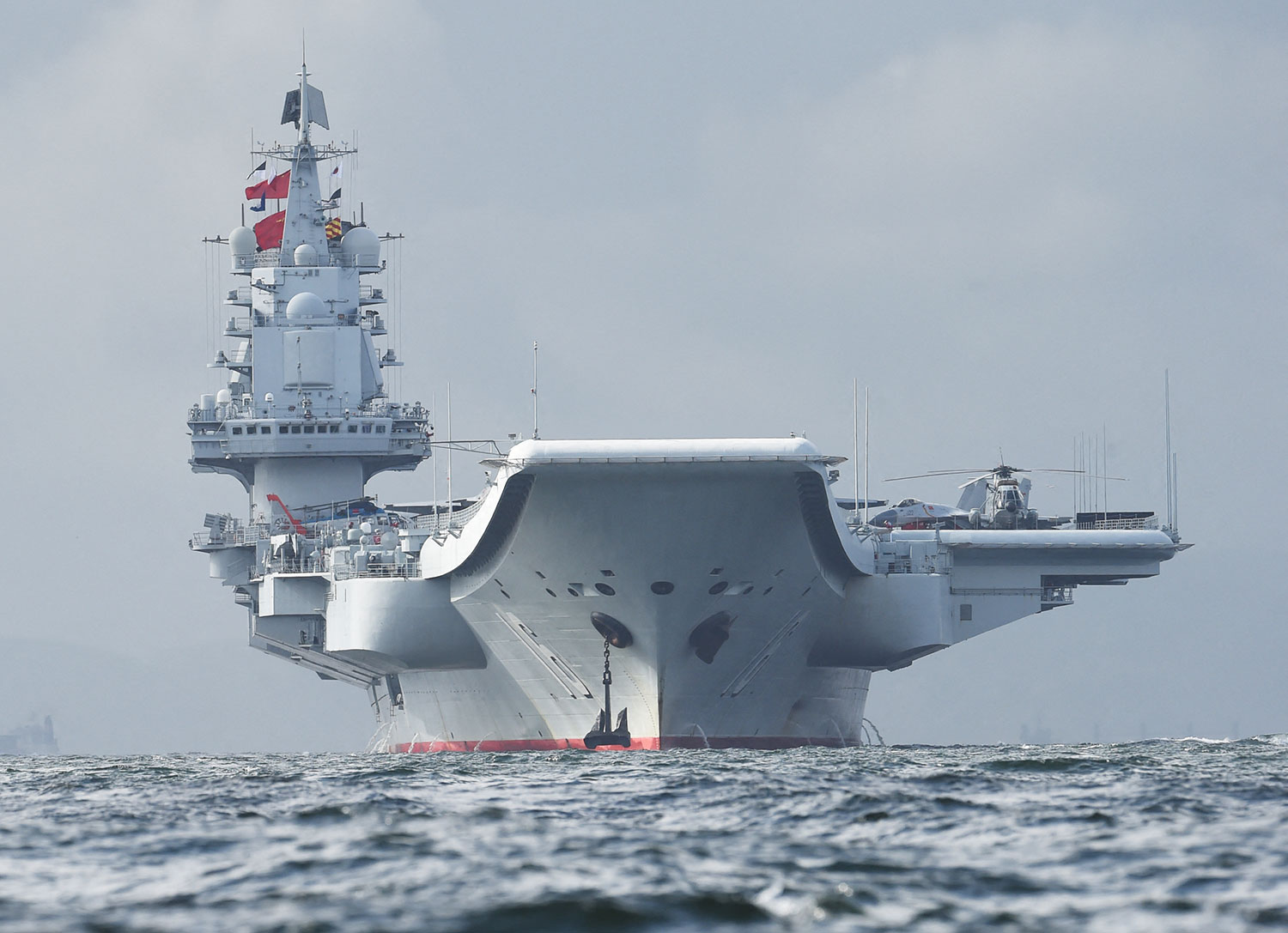 ����4��ĸ���ţ�������һ���Ĳ������ƣ�384�������Ӻ�6Զ��֧Ԯ