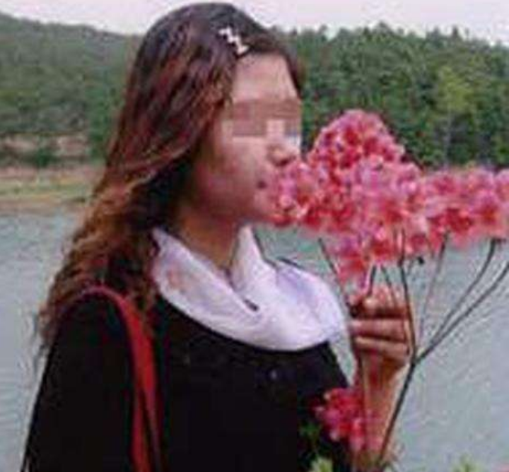 中国首位公开艾滋病女孩朱力亚，自曝被黑人男友传染，结局如何？