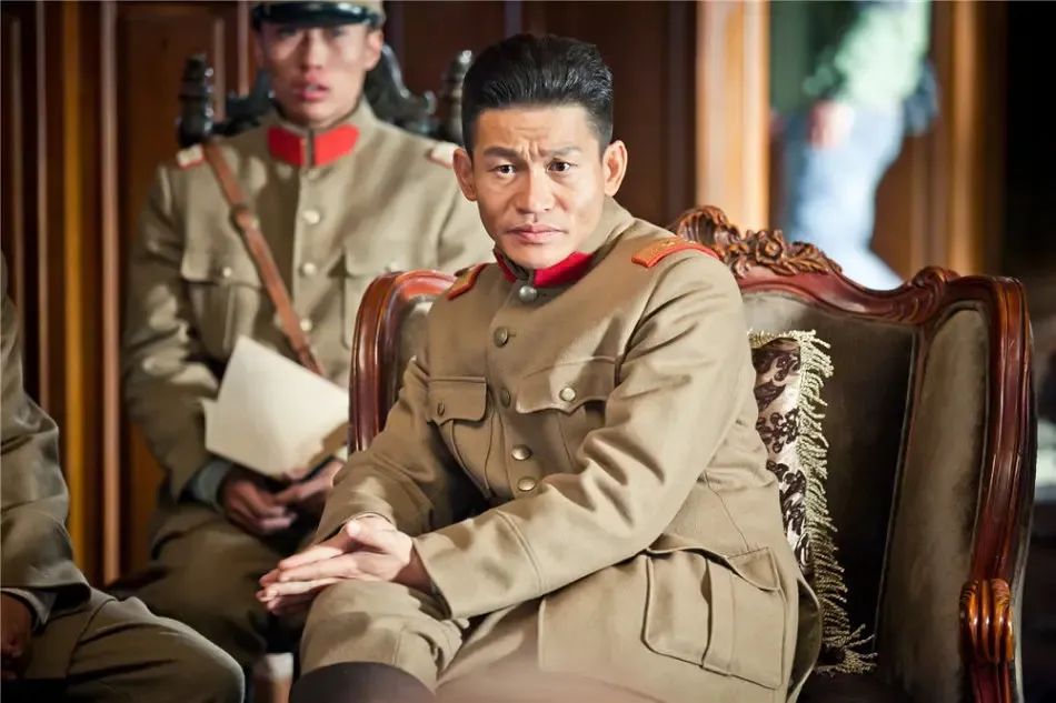 《少帅》7年过去，12位演员境况差别巨大，男9号今已成一线明星