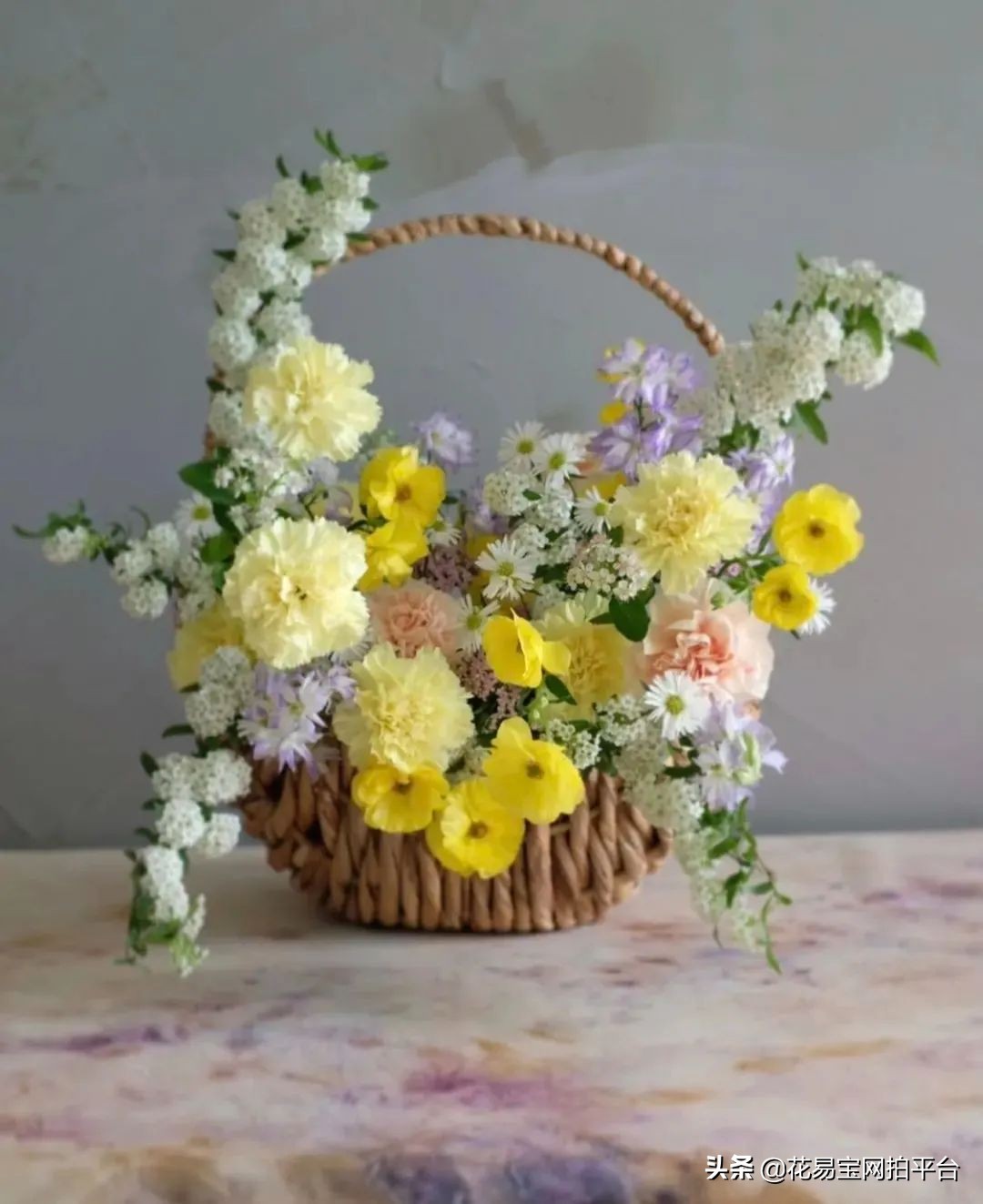 50句女神节文案 | 以花为名，共赴花事，女神节快乐