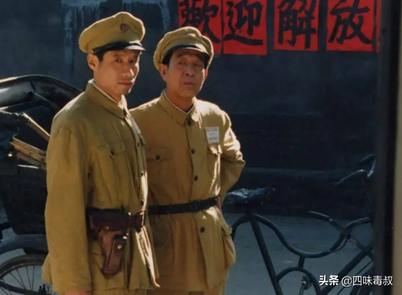 三十年前的另类谍战剧，把“特务”演活了