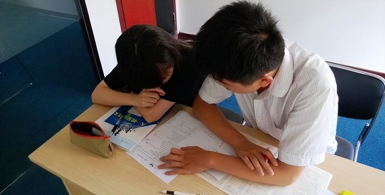 2010年，高考状元因抢银行判刑10年，出狱30岁的他被西安交大录取