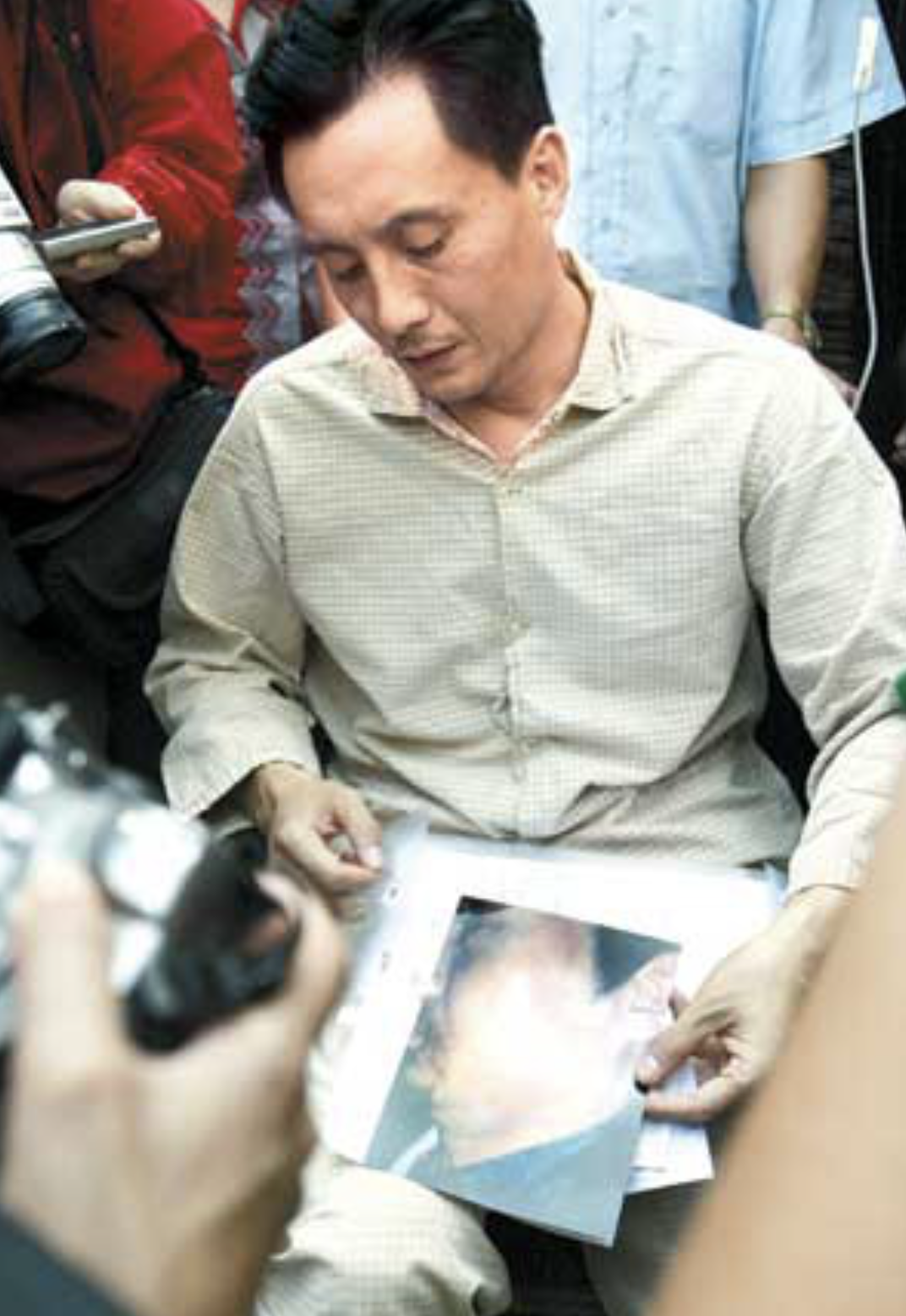 影视剧让人胆颤的“假戏真做”：谁是真敬业，谁在借戏“霸凌”？