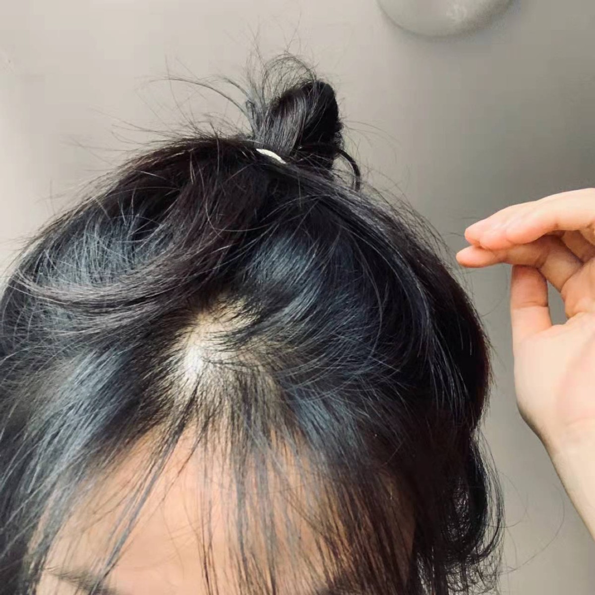 一到冬天就怕静电，总结了10个放电妙招，再也不怕被门把手打疼了
