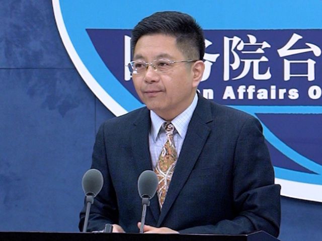“台独”不断蹭热度，台当局释放两大信号，国台办回应
