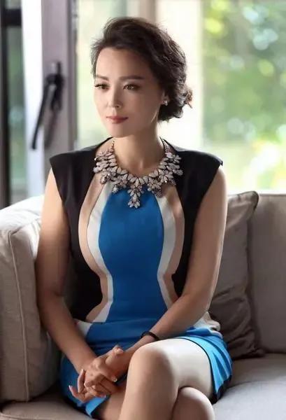 5位“妈妈专业户”演员：天生一张贵气脸，养尊处优，演不了穷人