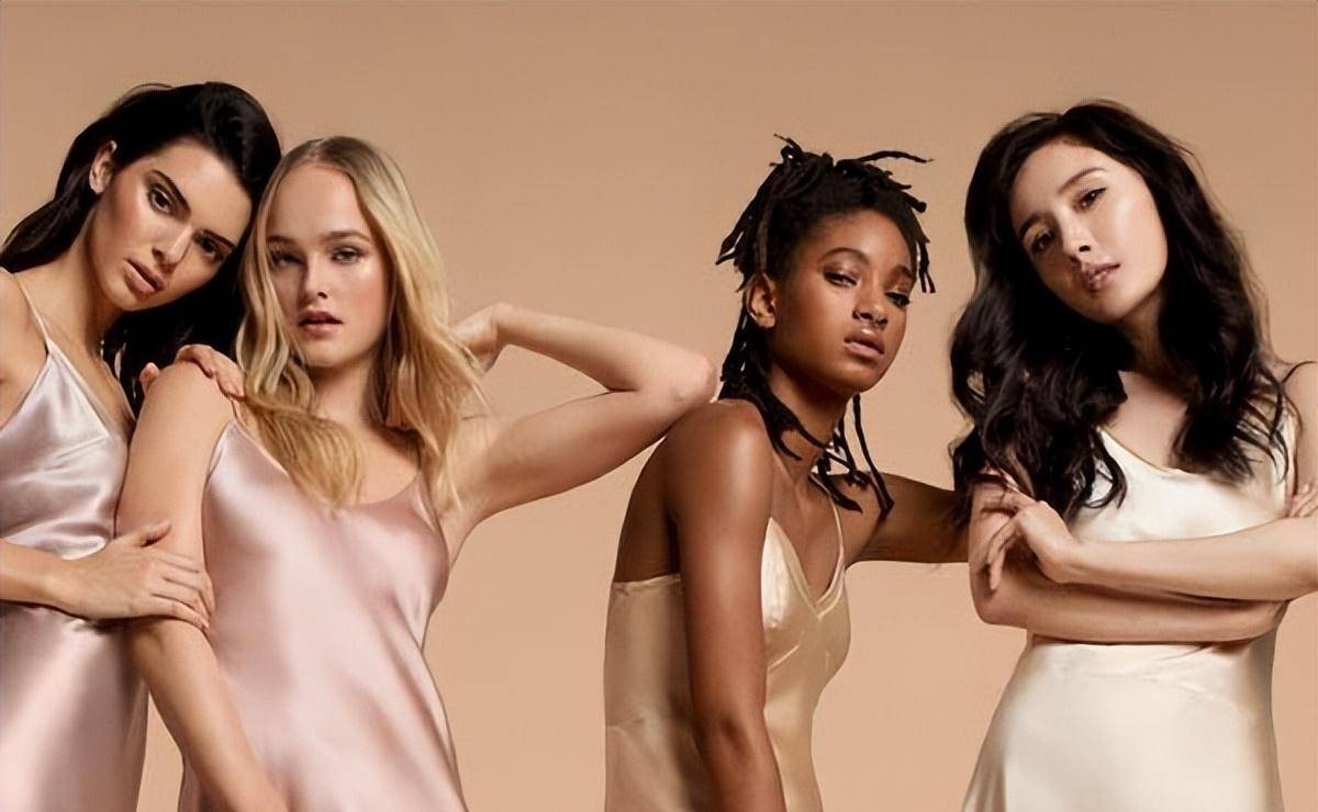 16对中外明星同框,耀眼的“东方美”不输国际咖,举手投足皆风情