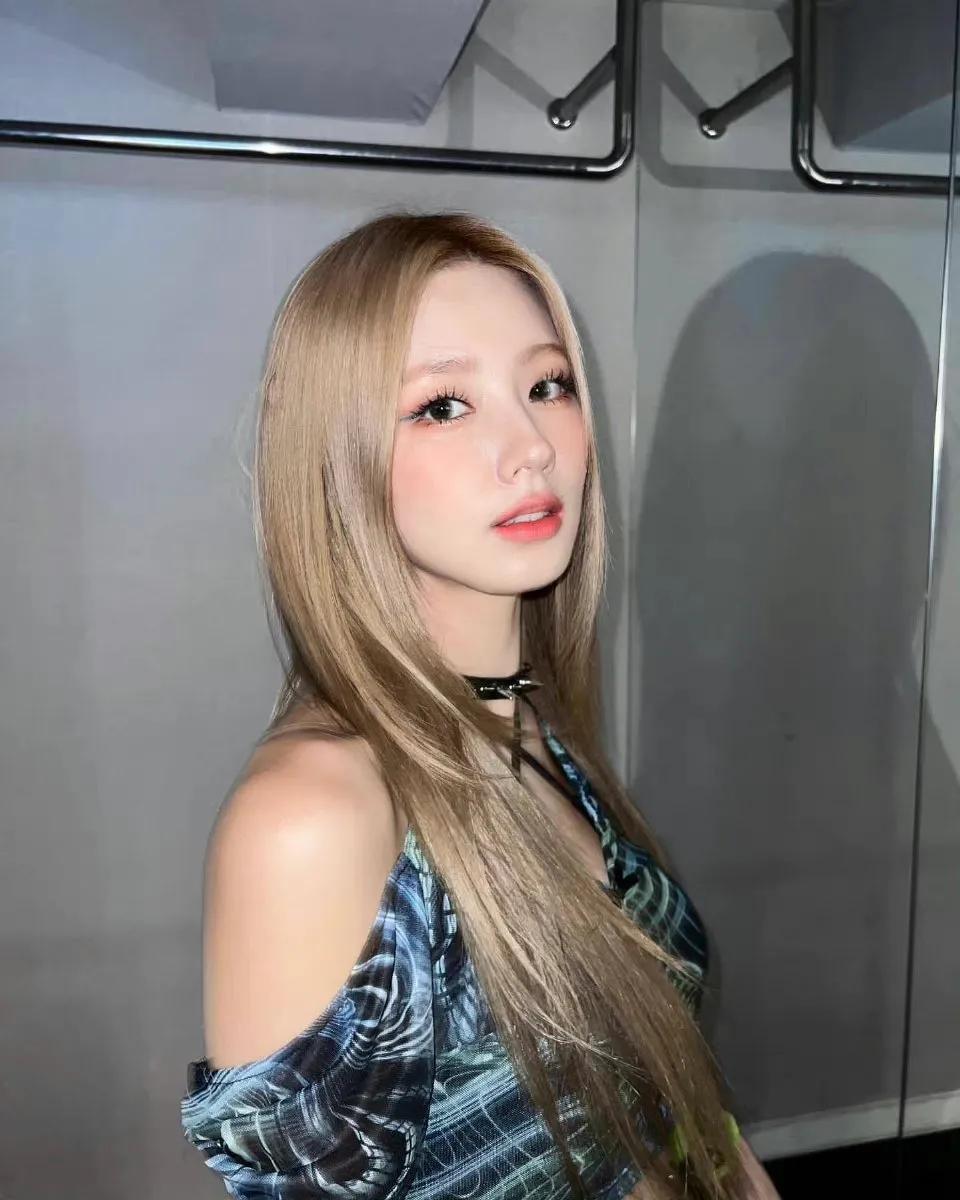 赵美延美照