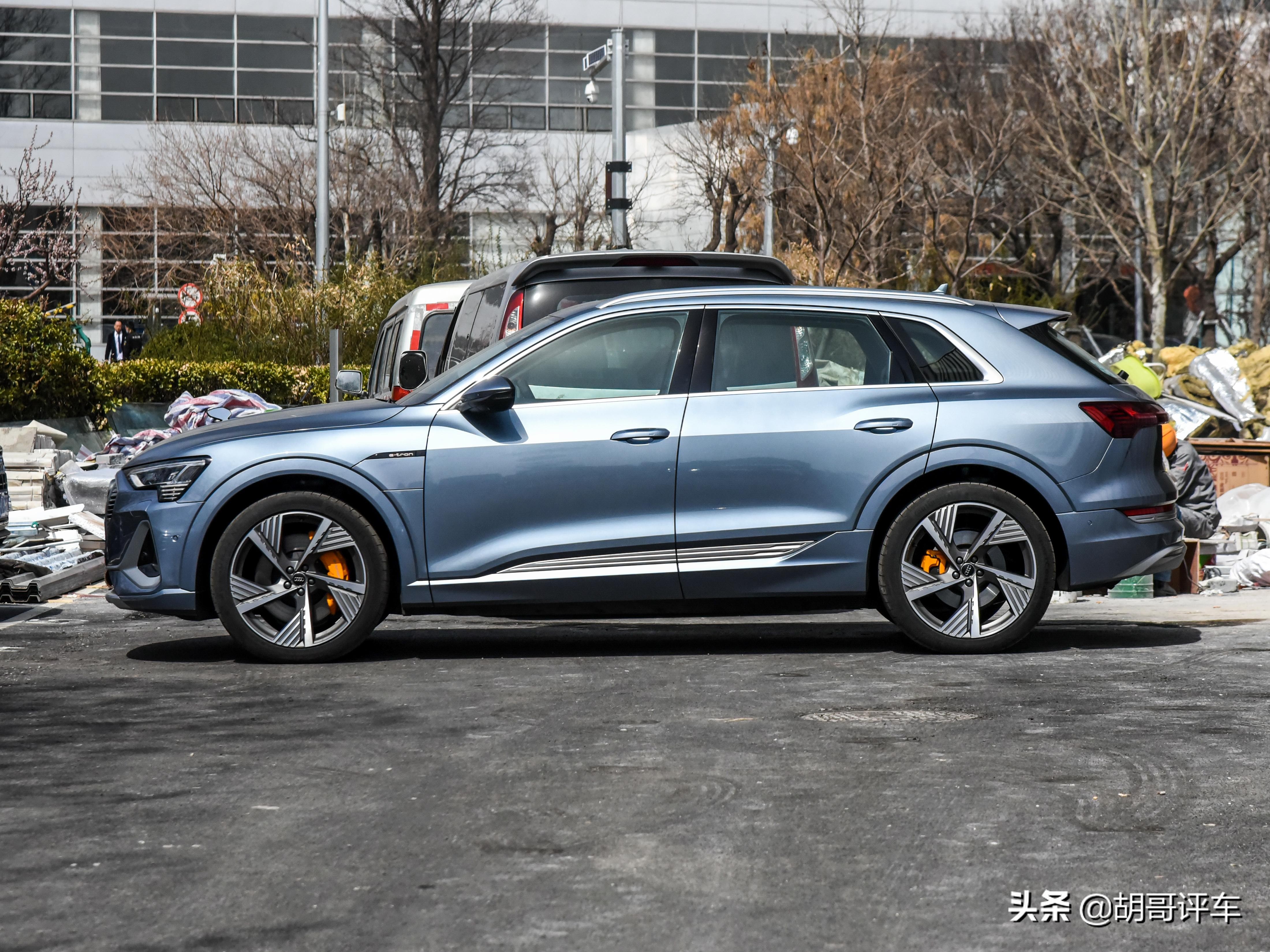 德国豪华品牌的中大型SUV 实拍奥迪e-tron