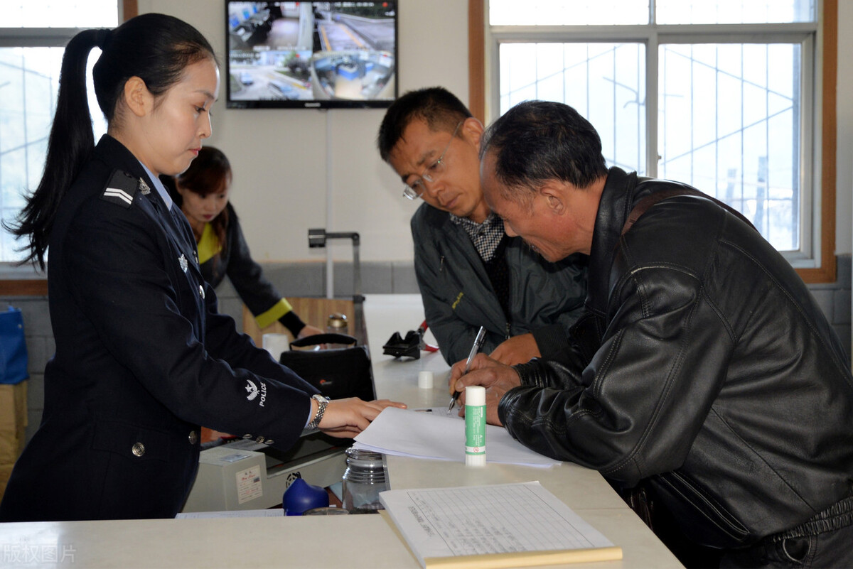 明天起，驾照将发生“5大”变化，事关每位车主，条条都是好消息