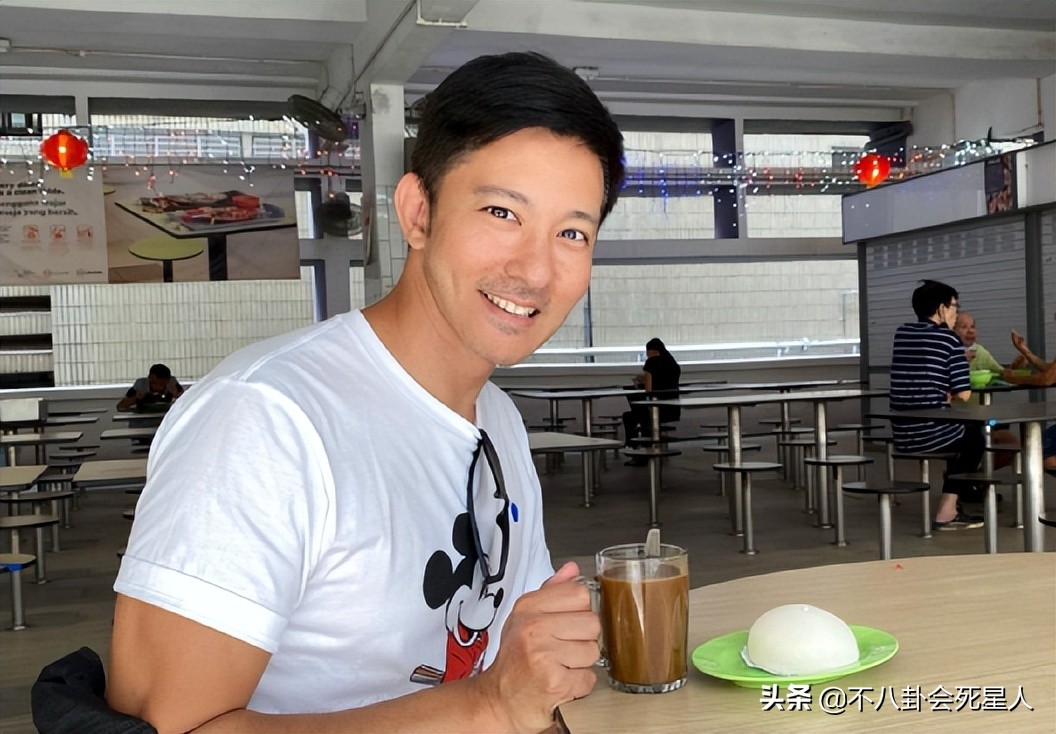 这6位明星一副福气、贵气相，却命运坎坷、早年丧母，太可惜