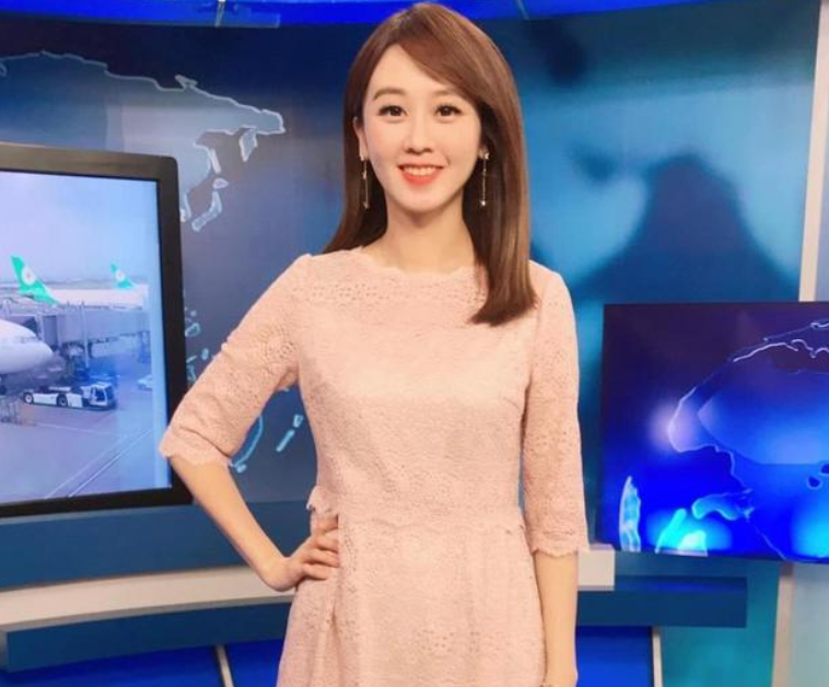 39岁女星宣布诞下龙凤胎！早产出血崩溃大哭，宝宝仅3.2斤需插管