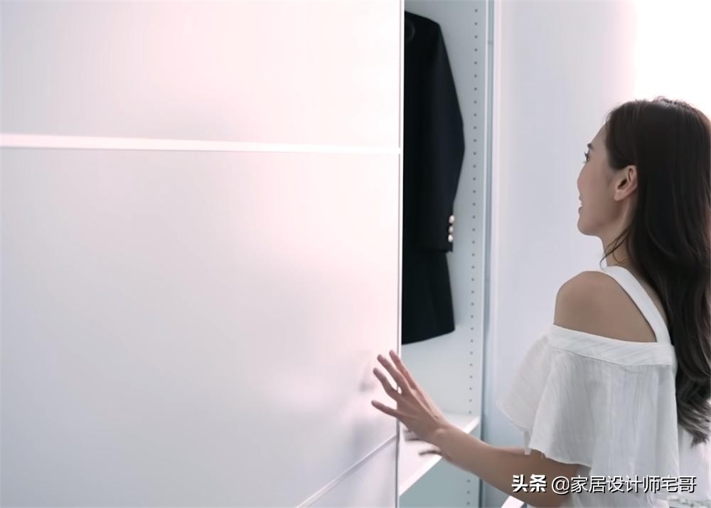 香港29岁姑娘42㎡小家：耗资520万，空间虽小，独居的她却很满足