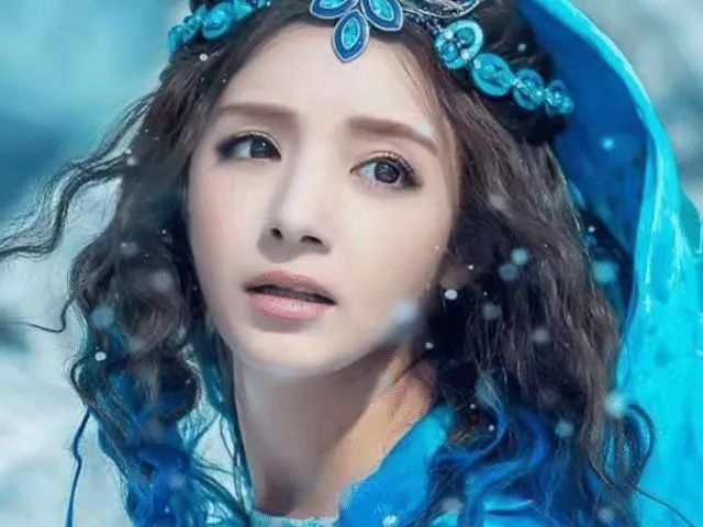 新疆盛产美人，7位异域风情的女星颜值大比拼，你更钟意哪一位？