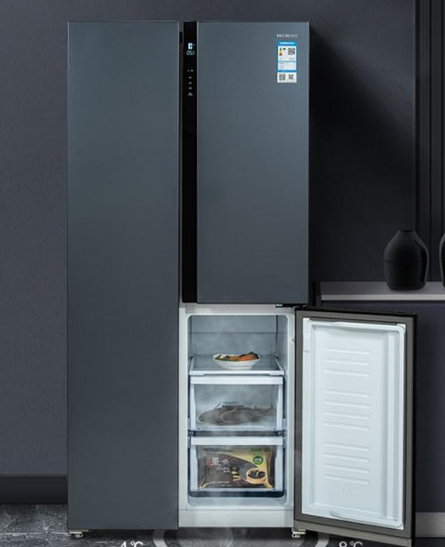 4,美菱(meling)510升t型对开三门冰箱