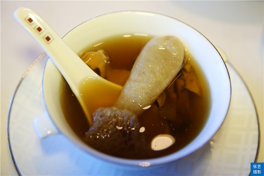 澳门奢华酒店内米其林餐厅-丽轩，让宾客享受无与伦比的美食之旅