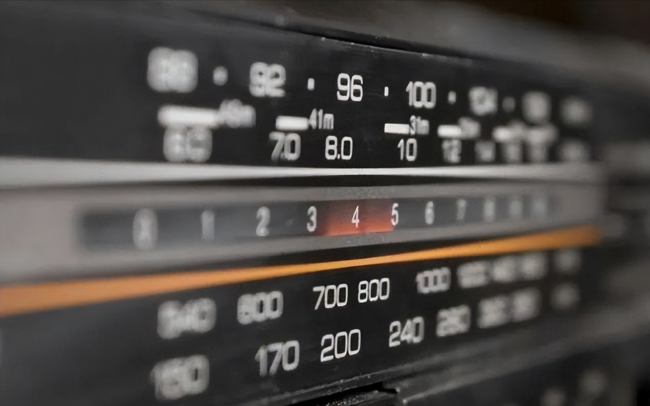 �����̨��40����䲻����ȫ������Ϣ��׷���������������ͷ��