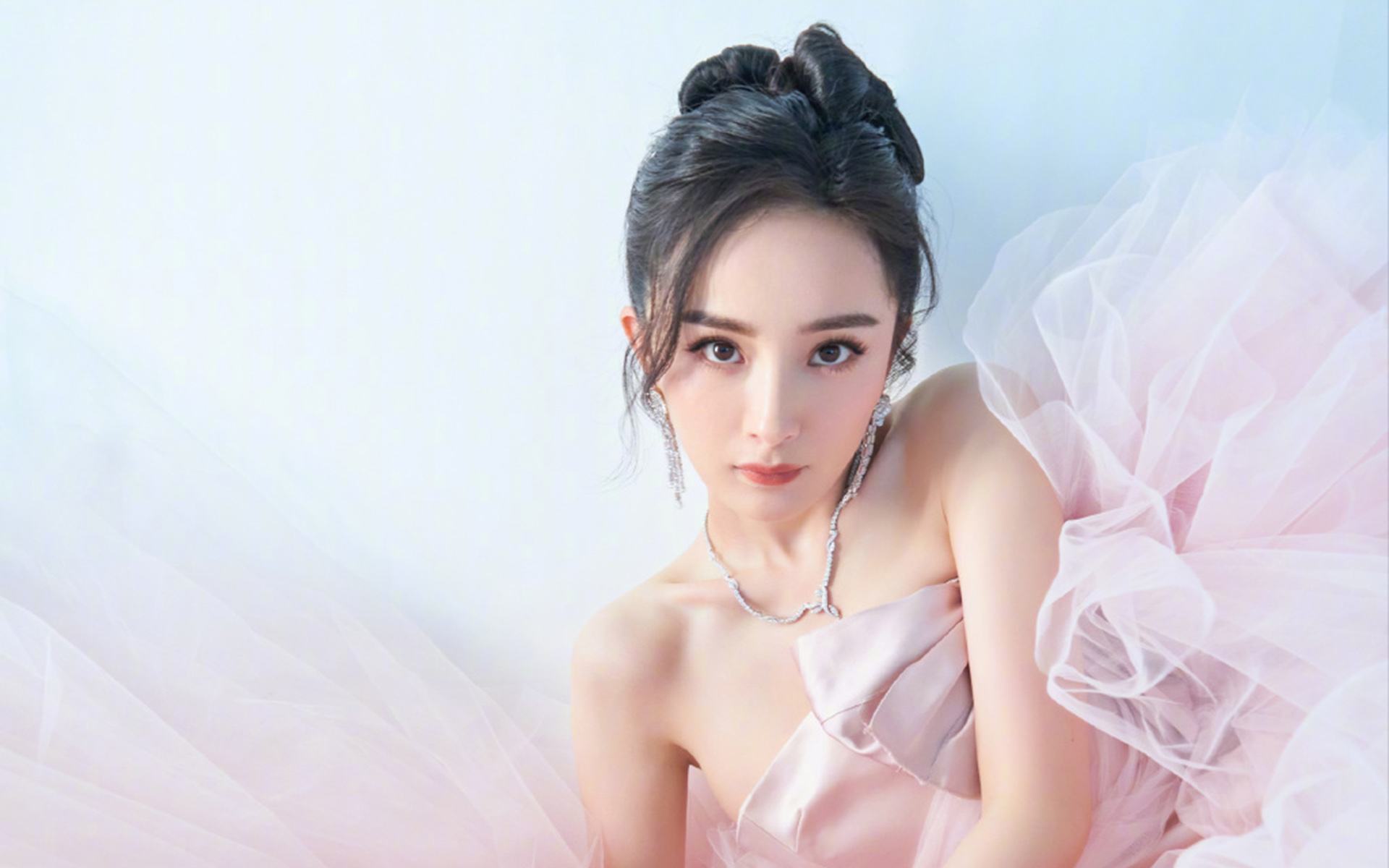 四海八荒第一美女——杨幂