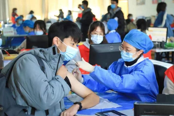 经历封校的浙江学生：疫情下学校好像一个温暖的港湾