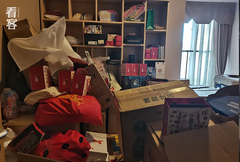 做家政的90后男生,让阿姨们饭碗不保