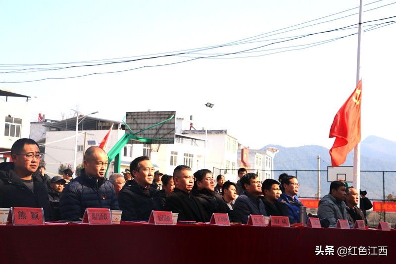 瑞昌市武蛟乡：“铁肩膀”文化艺术服务队唱响乡村振兴乐章