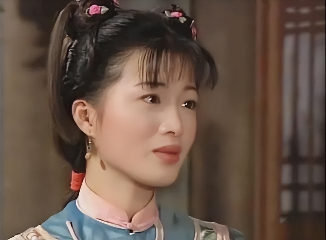 红得快、凉得也快，这五位“风光不再”的女星真是太可惜了