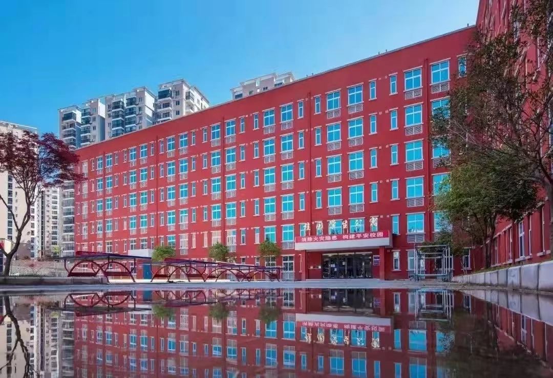 专业一流！湖北一高校“超牛”学院曝光：多个朝阳产业都抢着要人