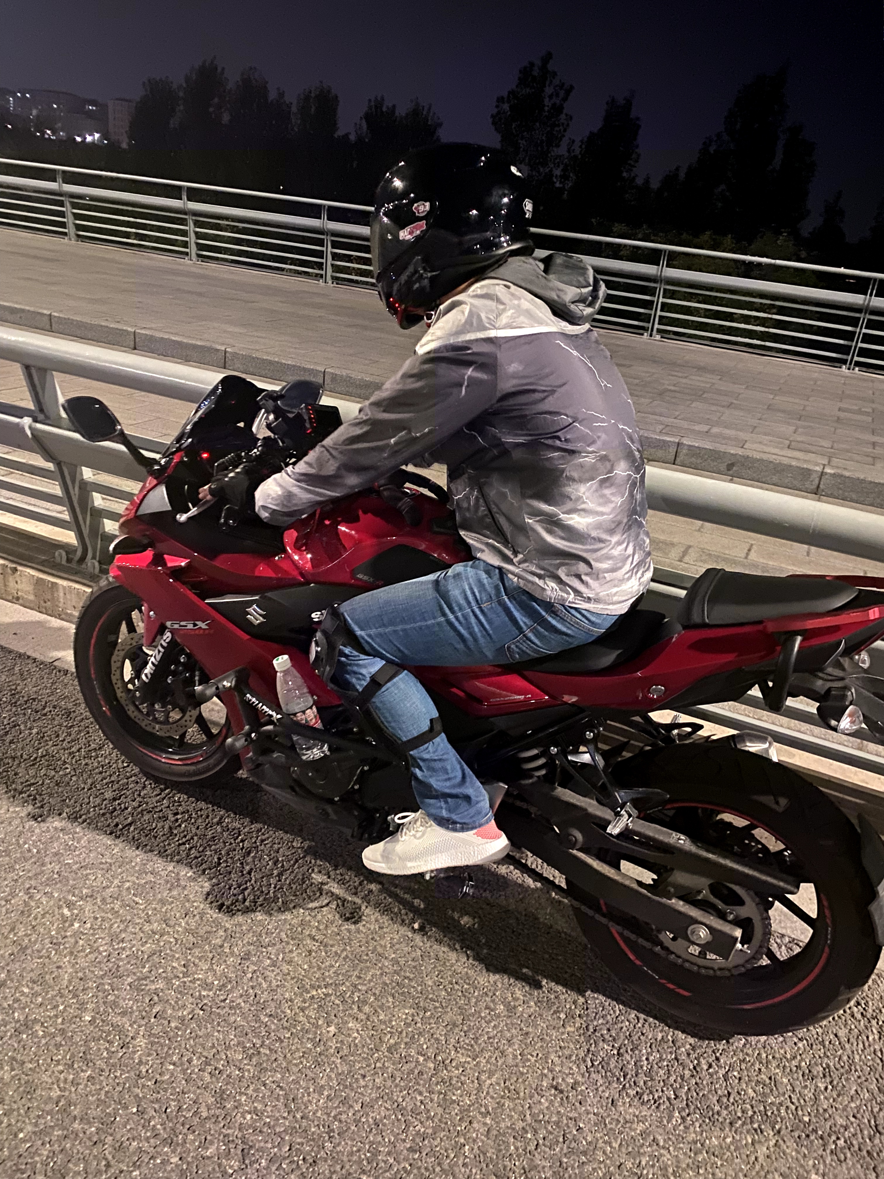 铃木gsx250r价格详解3万内最适合圆机车