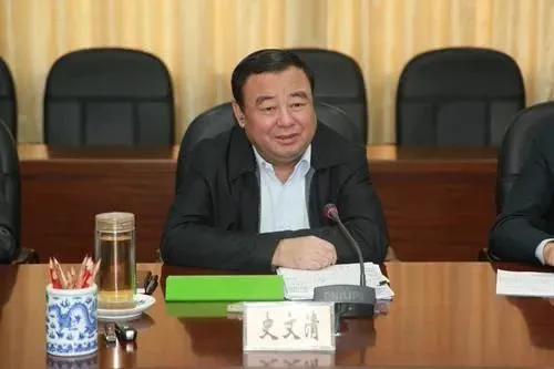 年近70岁的“赣南王”：十九大后首个被控持枪的“老虎”，曾监听手下