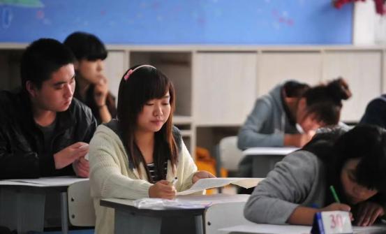 2022年考研国家线公布，今年考研太卷了，选这几个专业“赚”了