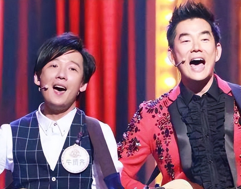 41岁阿牛近照，花百万整好了牙，比林志颖还年轻，女儿已经16岁