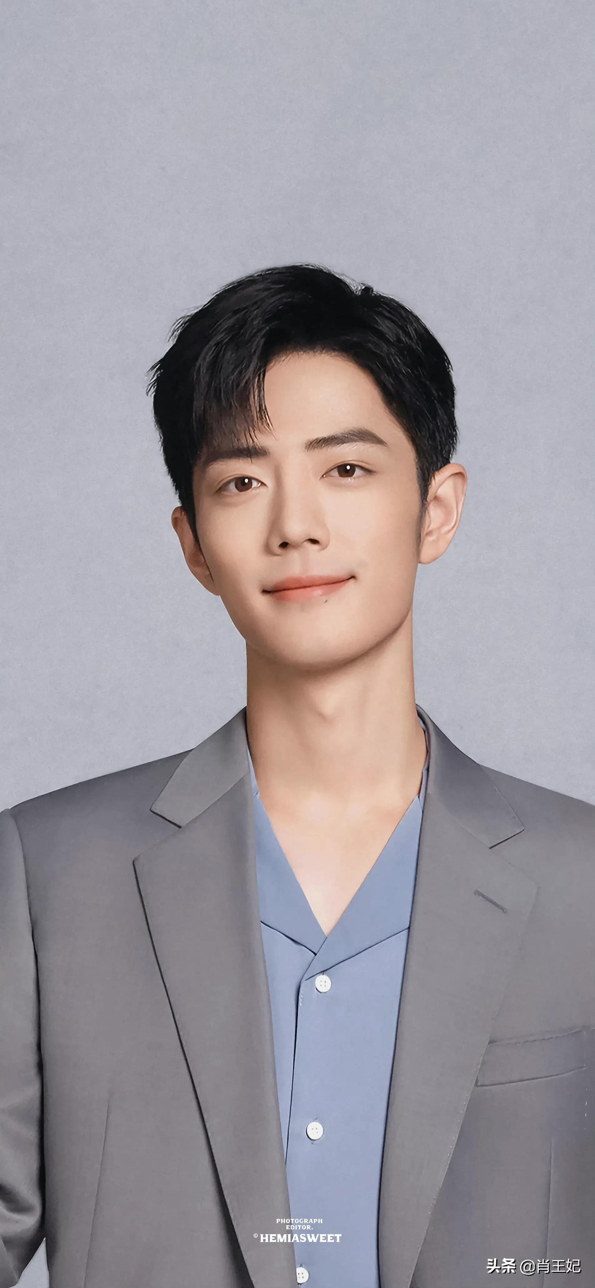 肖战他可真帅啊,帅到没边呀,这身材比例可太完美了