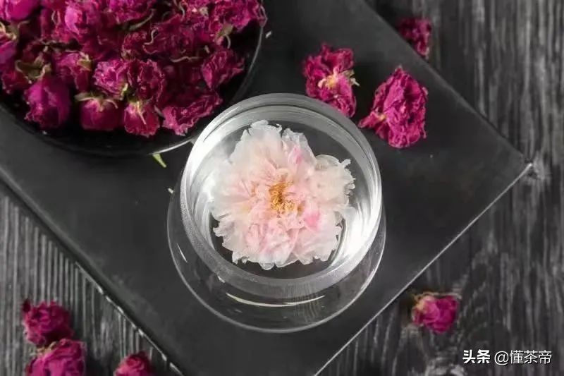 喝茶的女人不一般，选对茶更重要！你适合哪种茶？
