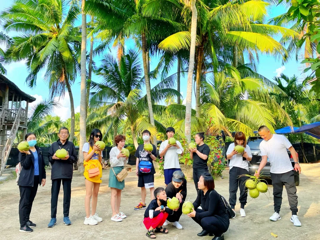 走,去海南过年去!撒网捕鱼、帆船体验、海鲜大餐,开心过大年