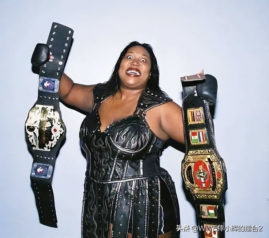 在2021年退役的明星球员(五位近来正式退役的wwe明星,王中王大锤领衔