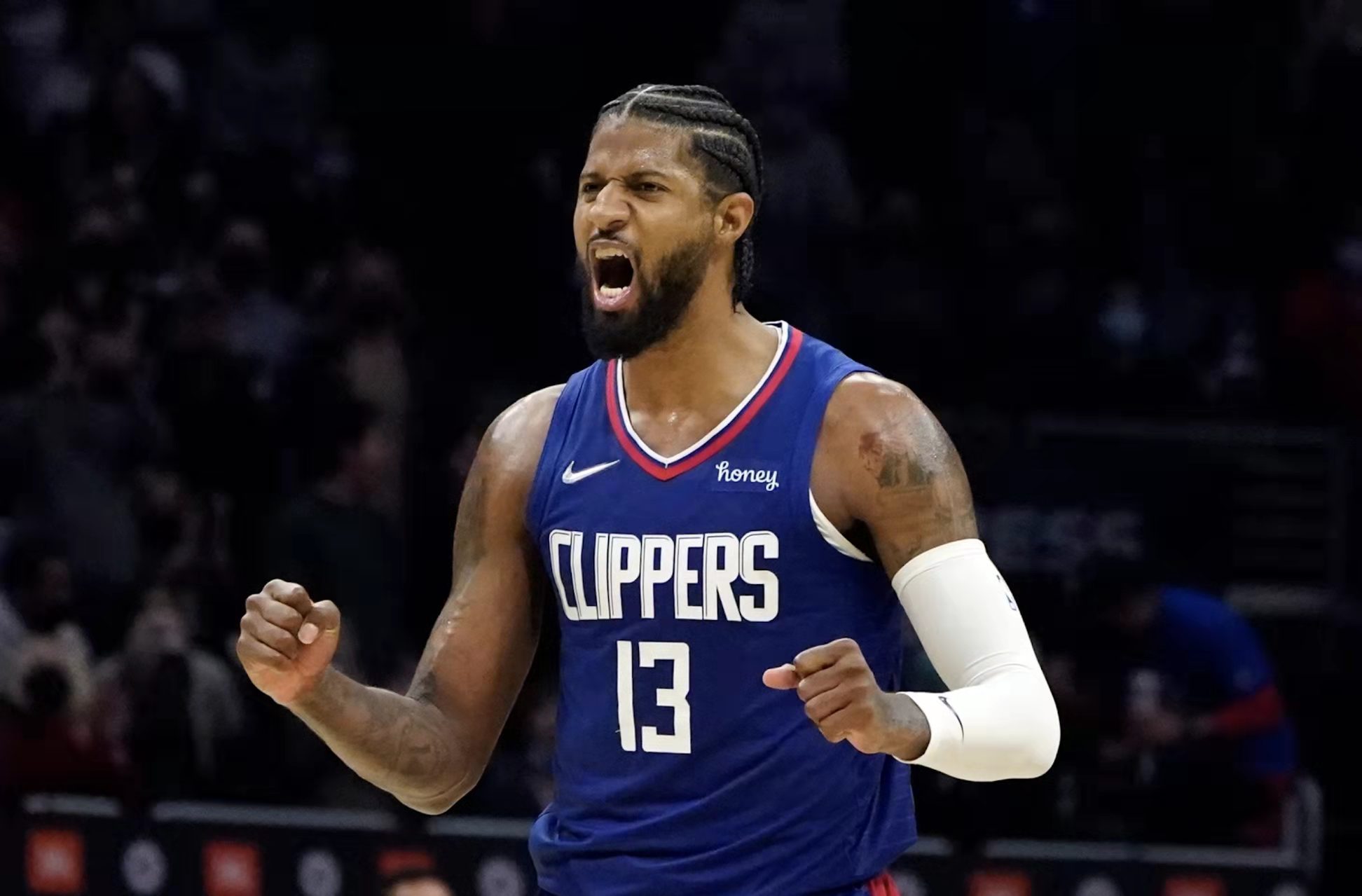 nba的锋线球员有哪些(现役10大锋线：詹姆斯仅排第三，2届FMVP排第四，前二难分高下)