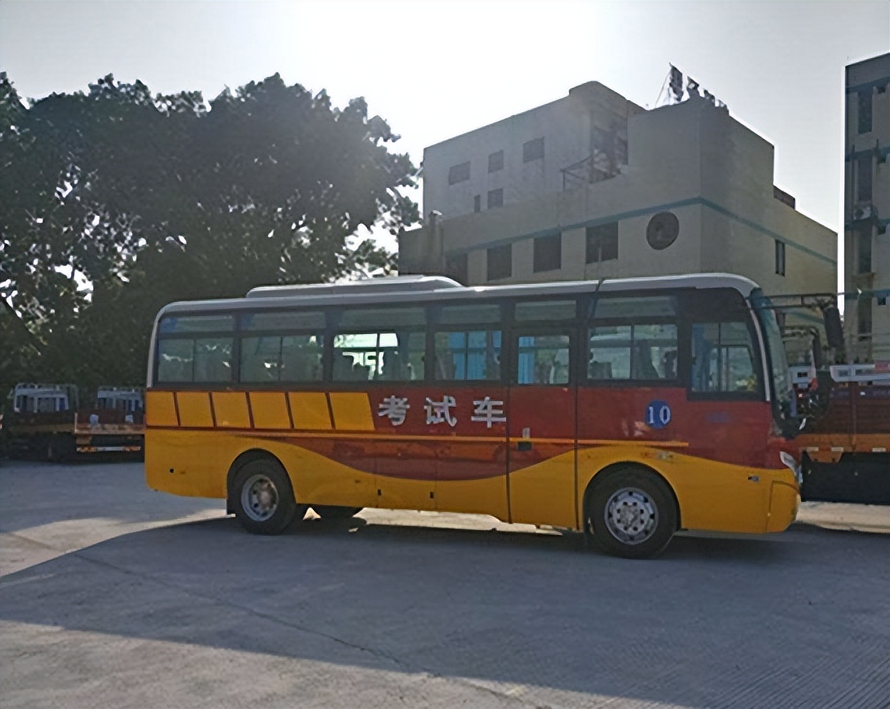 4月1号起，驾考迎来8项有利政策，增驾取消实习期、约考时间缩短