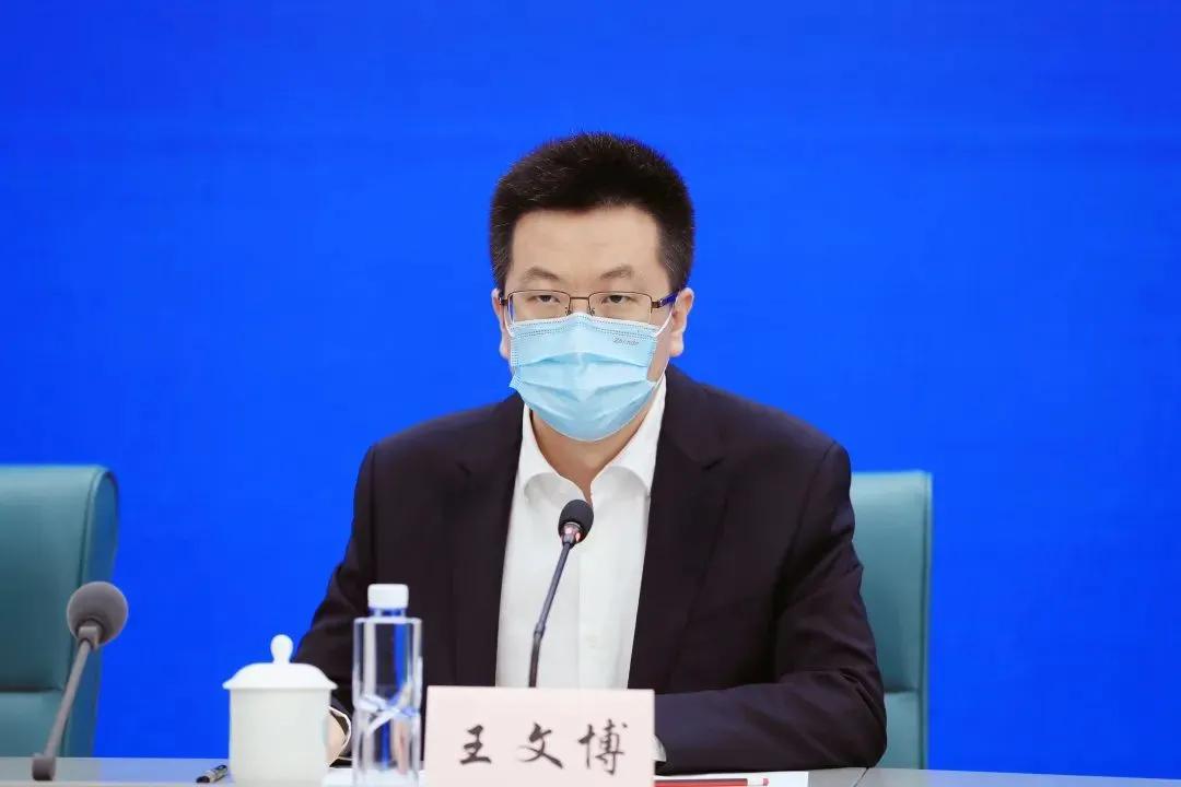 �������Ϻ��ṩ��1600����������͵�������Ʒ���ɱ���1���¹�Ӧ