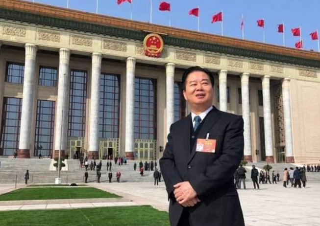 惠安十大富豪榜揭晓：林龙安等商界精英财富排名引关注