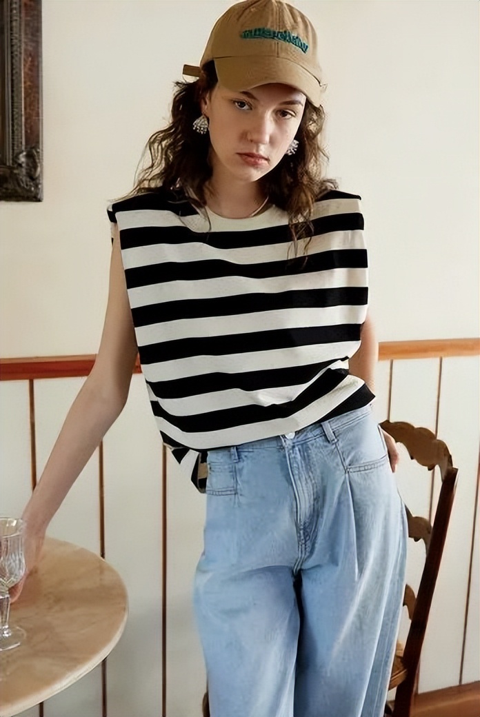 张子枫倪妮白百何这样穿T恤太好看了！|25款高颜值平价T恤get